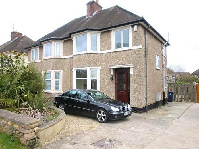 3 Bedroom Semi-Detached House To Rent In Hollow Way, Oxford, OX4