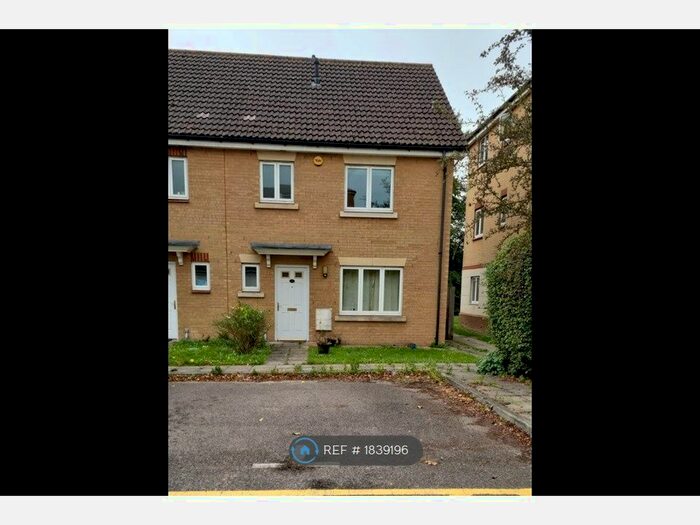 3 Bedroom End Of Terrace House To Rent In Woodbridge Terrace, Chadwell Heath, Romford, RM6