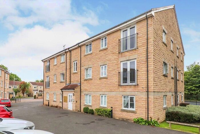 2 Bedroom Flat To Rent In Elderberry Close, Scholes, Rotherham, South Yorkshire, S61