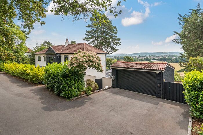 4 Bedroom Detached House For Sale In The Ripple, Tickenham, BS21