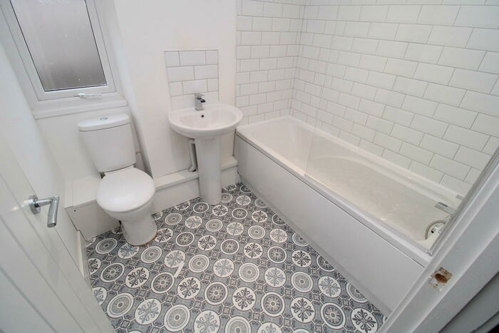 3 Bedroom Terraced House To Rent In Maindy Road, Ton Pentre, CF41