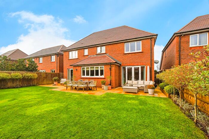 4 Bedroom Detached House For Sale In Ruby Close, Swindon, SN25
