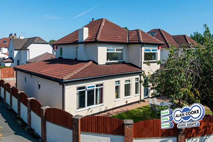 5 Bedroom Detached House For Sale In Falkland Mount, Moortown, Leeds, LS17