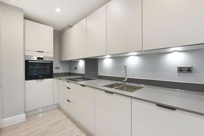 2 Bedroom Apartment To Rent In Uxbridge Road, Pinner, HA5