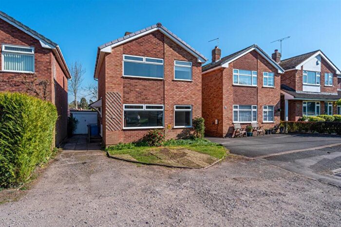 3 Bedroom Detached House For Sale In Easthall Close, Brewood, Stafford, ST19