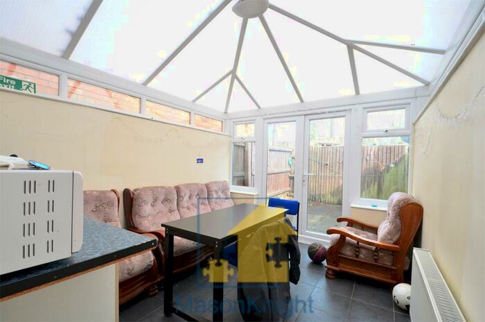3 Bedroom Terraced House To Rent In Student Property Selly Oak, Birmingham, B29