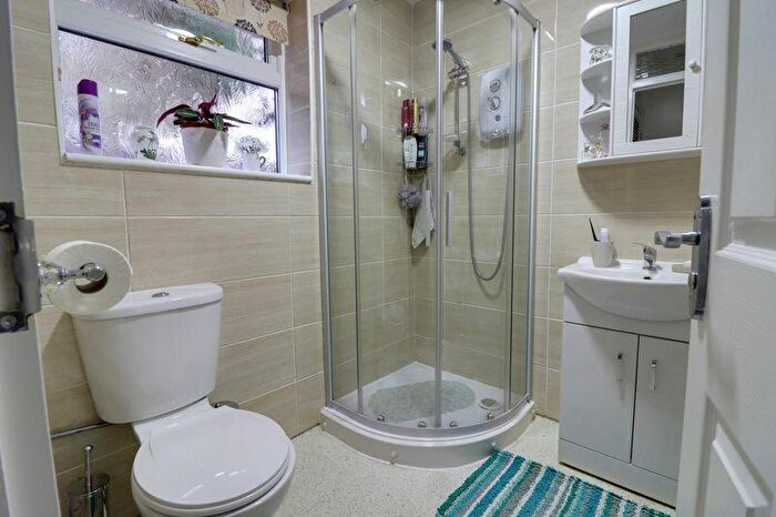 2 Bedroom Detached Bungalow For Sale In Carlton Square, Western Downs, Stafford, ST17