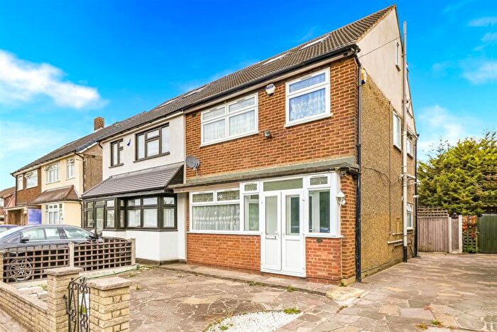 5 Bedroom Semi-Detached House For Sale In Chadwell Heath Lane, RM6
