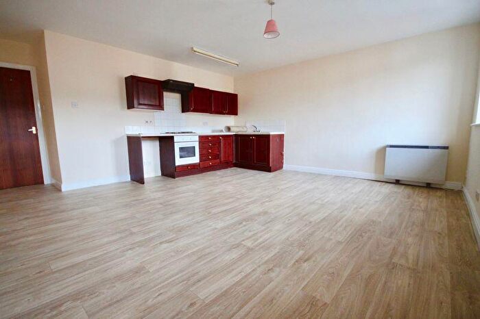 1 Bedroom Flat To Rent In Lorne Road, Dorchester, DT1