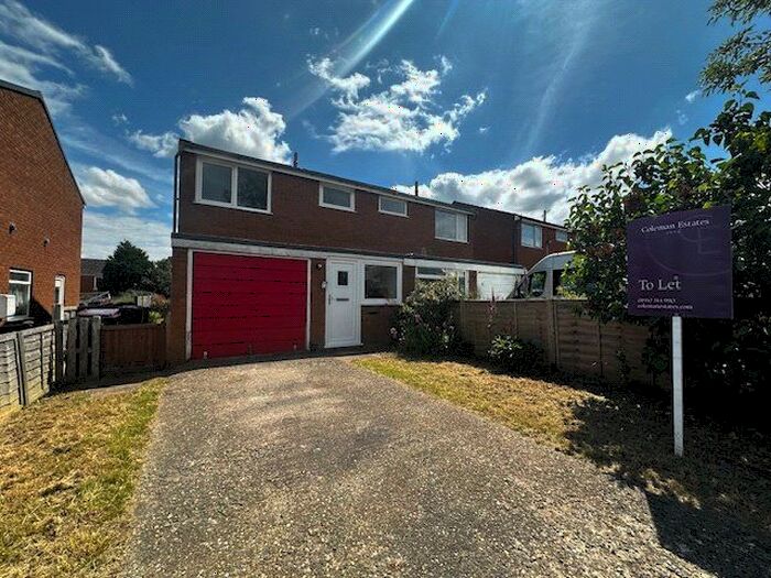 3 Bedroom Semi-Detached House To Rent In Selkirk Drive, Sutton Hill, Telford, Shropshire, TF7