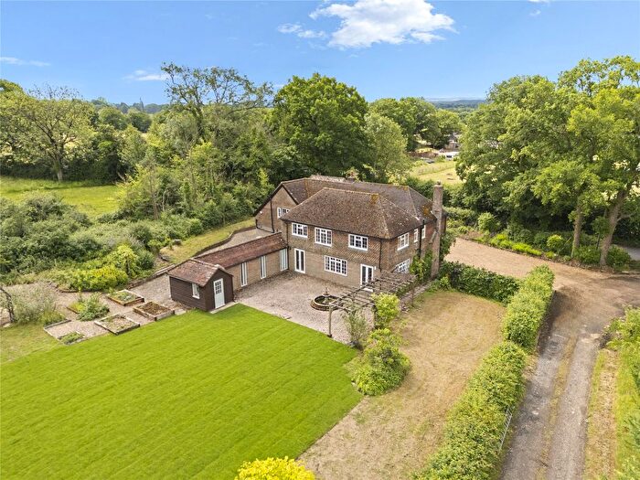 5 Bedroom Detached House For Sale In New Road, Billingshurst, West Sussex, RH14