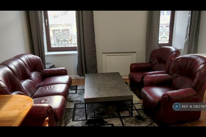 3 Bedroom Flat To Rent In Hastie Street, Glasgow, G3