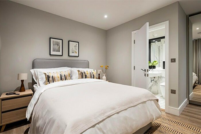 2 Bedroom Apartment To Rent In Neptune Wharf, London, SE8