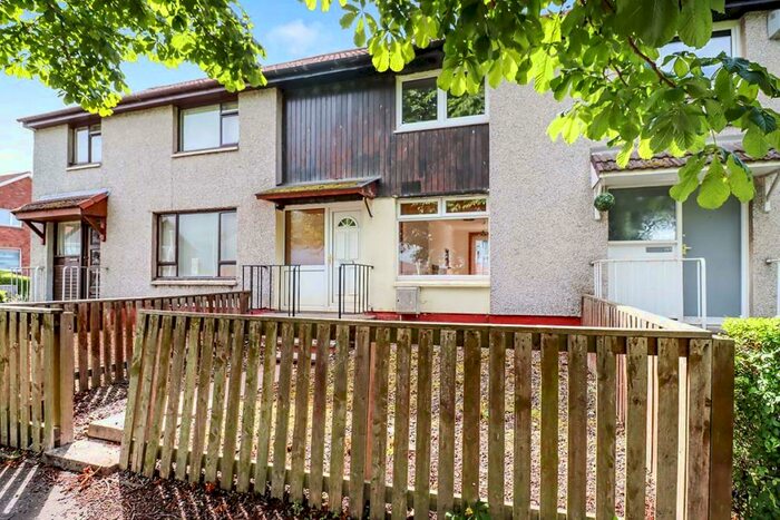 2 Bedroom Terraced House To Rent In South Parks Road, Glenrothes, Fife, KY6