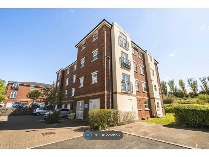 2 Bedroom Flat To Rent In Normandy Drive, Yate, Bristol, BS37