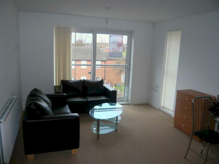 2 Bedroom Flat To Rent In Duke Street, New Broughton, Salford, M7