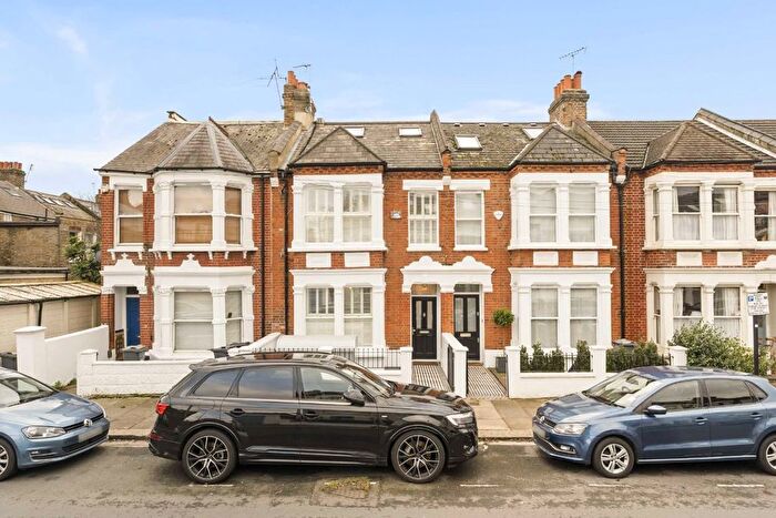 5 Bedroom Property For Sale In Cornwall Grove, Chiswick, W4