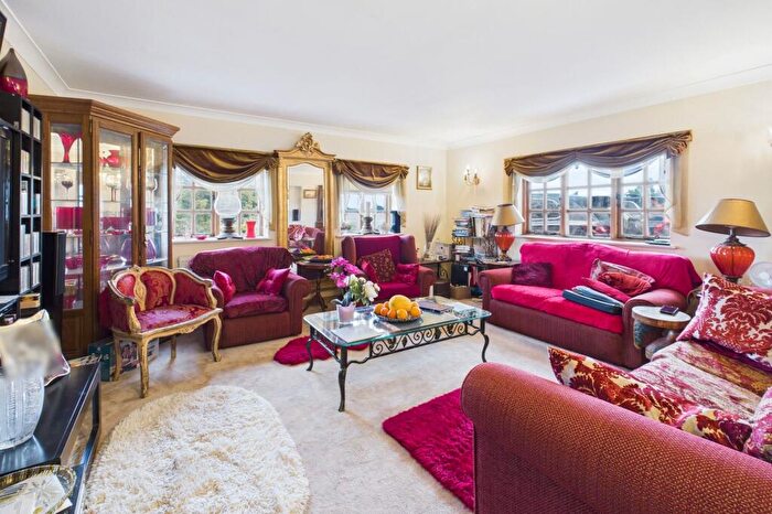 5 Bedroom Detached House For Sale In Pott Hall Road, West Row, IP28