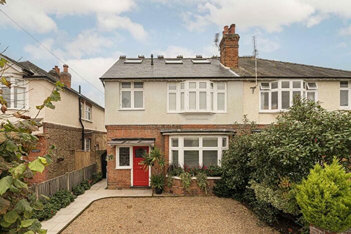 4 Bedroom Detached House To Rent In Osborne Road, Walton-On-Thames, KT12