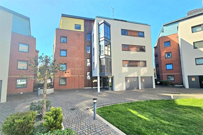 2 Bedroom Flat For Sale In Charles Street, Camberley, Surrey, GU15
