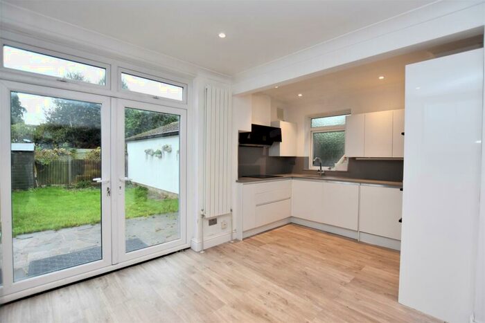 3 Bedroom Semi-Detached House To Rent In Constance Crescent Bromley, BR2