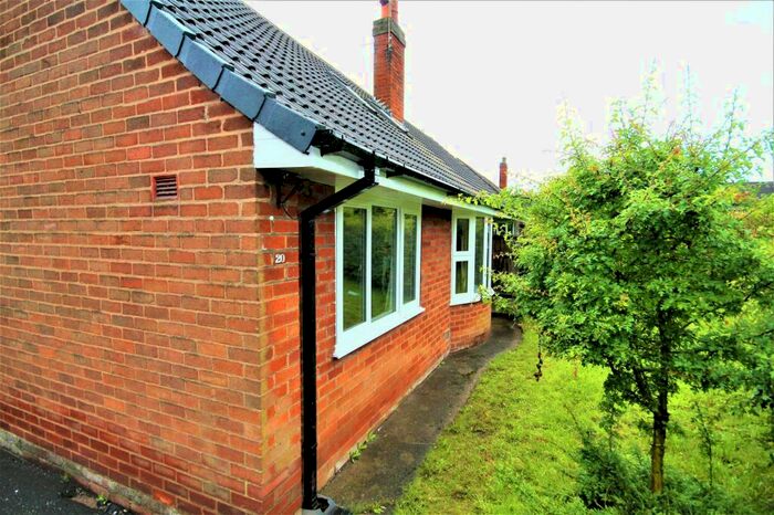 3 Bedroom Bungalow To Rent In Aubigny Drive, Preston, Lancashire, PR2