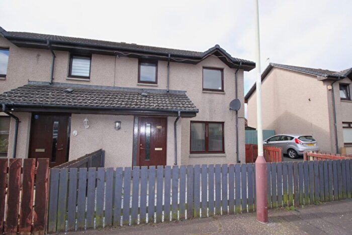 4 Bedroom Semi-detached House For Sale In Mcgregors Walk, Arbroath, DD11