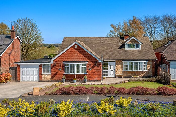 3 Bedroom Detached House For Sale In Stoneleigh Close, Stoneleigh, Warwickshire, CV8