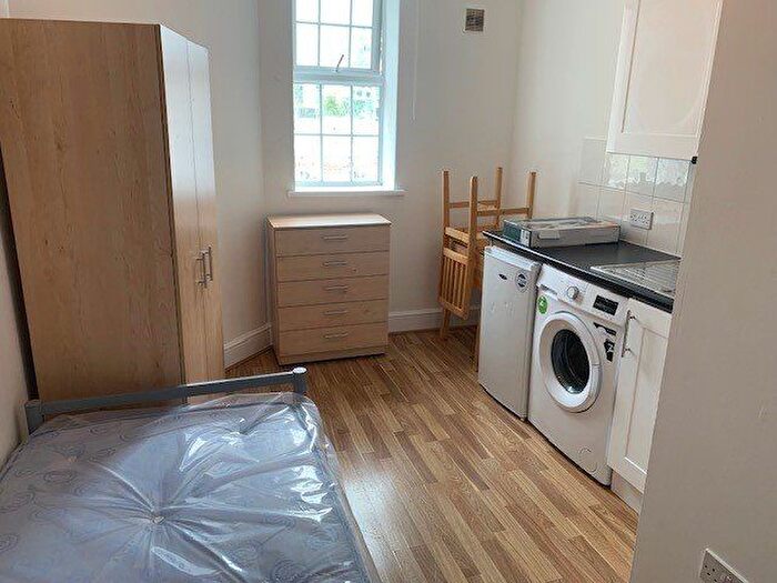 Studio To Rent In Station Road, Harrow, HA1