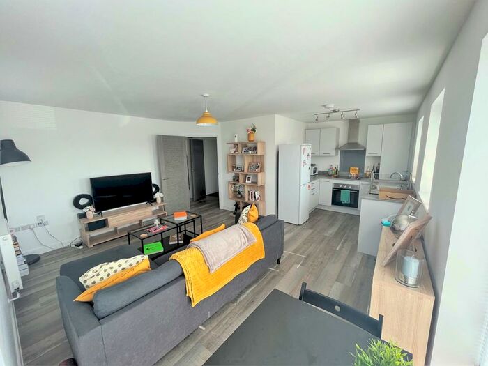 2 Bedroom Apartment To Rent In Mill Lane, Alphington, EX2