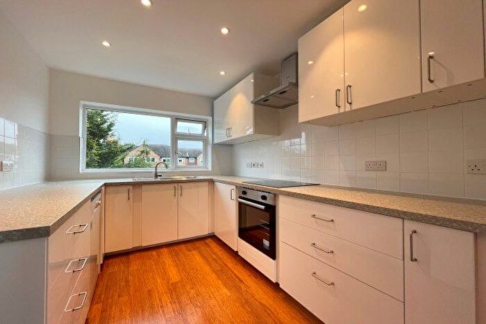 1 Bedroom Flat To Rent In Wickham Road, Beckenham, BR3