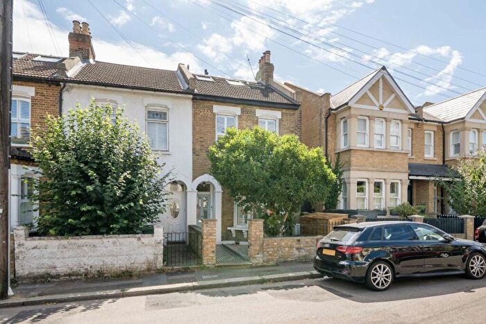 5 Bedroom Terraced House For Sale In Maynard Road, Walthamstow, E17
