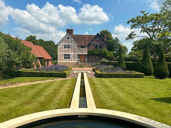 4 Bedroom Semi-Detached House For Sale In Warwick Road, Preston Bagot, Henley-In-Arden, B95