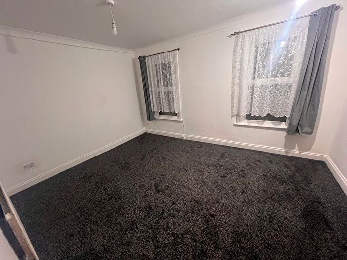 4 Bedroom Terraced House To Rent In Tennyson Road, Walthamstow, E17
