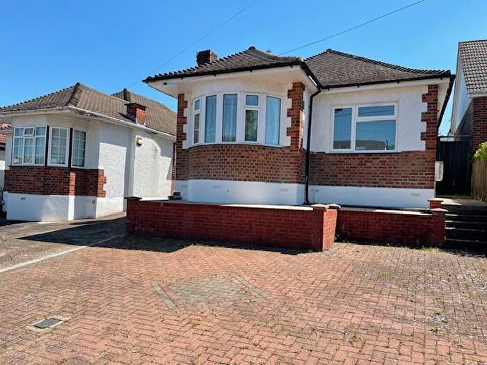 2 Bedroom Detached Bungalow To Rent In Highland Road, Northwood, HA6