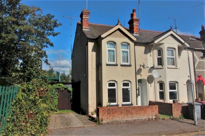 3 Bedroom Terraced House To Rent In Ormsby Street, Reading, RG1