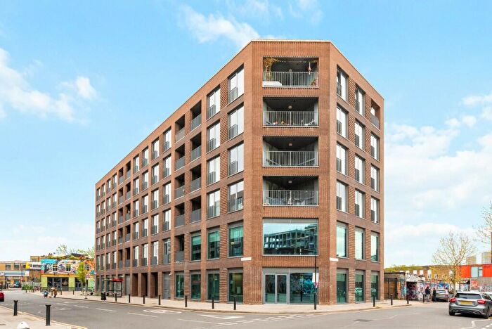 1 Bedroom Flat To Rent In Hepscott Road, London, E9