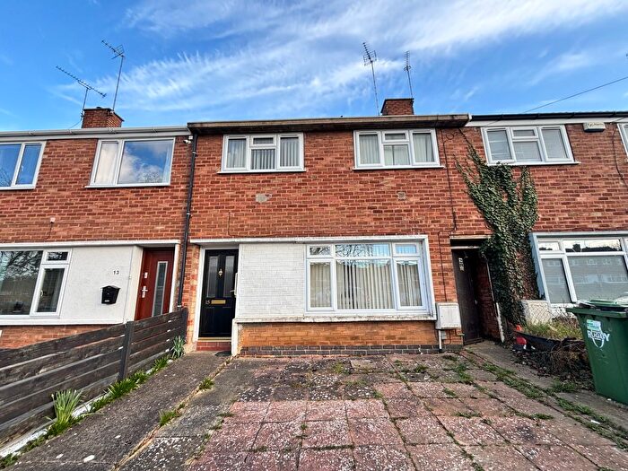 3 Bedroom Property To Rent In Phipps Avenue, Rugby, CV21