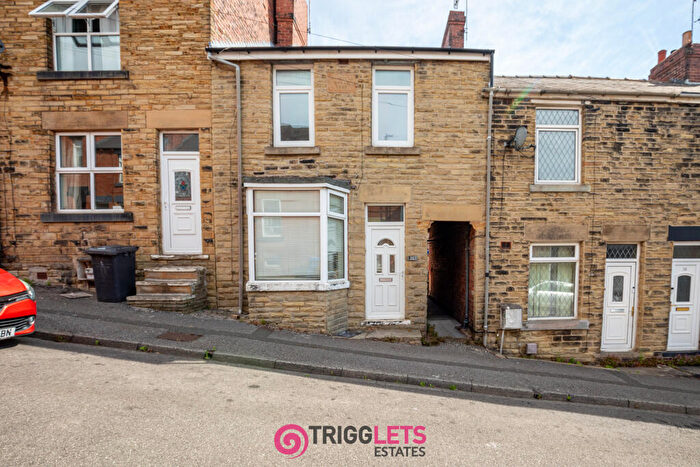 2 Bedroom Terraced House For Sale In Gill Street, Hoyland, Barnsley, South Yorkshire, S74