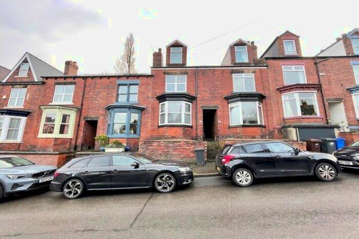 3 Bedroom Property To Rent In Penrhyn Road, Sheffield, S11