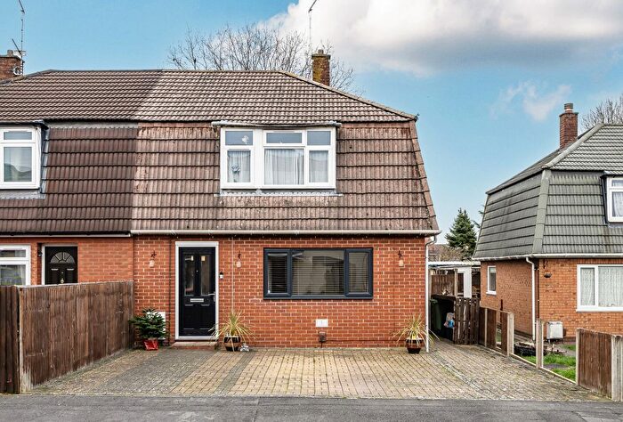 3 Bedroom Semi Detached House For Sale In Newlands Avenue, Coalpit Heath, Bristol, Gloucestershire, BS36
