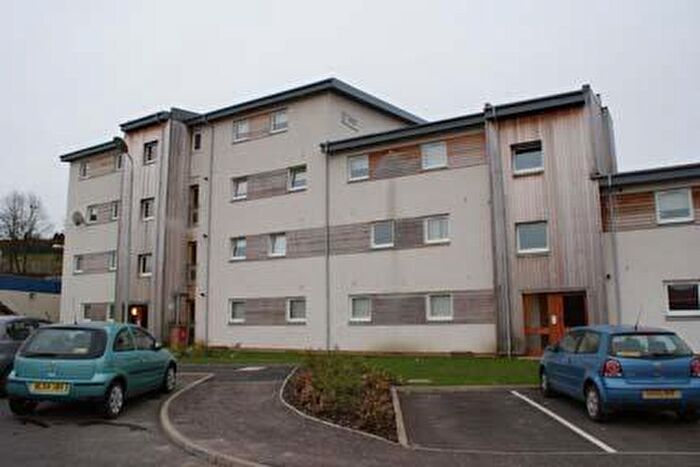 2 Bedroom Flat To Rent In Strathclyde Gardens, Cambuslang, G72