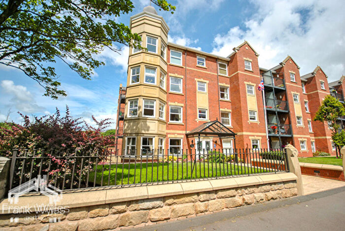 1 Bedroom Flat For Sale In Ashton View, Lytham St. Annes, Lancashire, FY8
