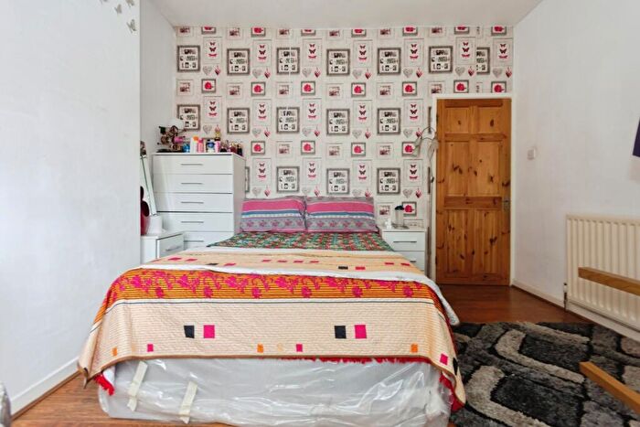 2 Bedroom Terraced House For Sale In Fallows Road, Birmingham, West Midlands, B11 - Photo 9
