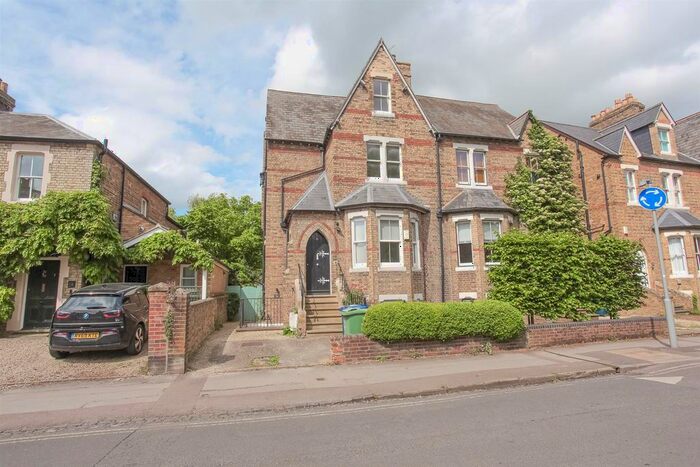 2 Bedroom Flat To Rent In Kingston Road, Oxford, OX2