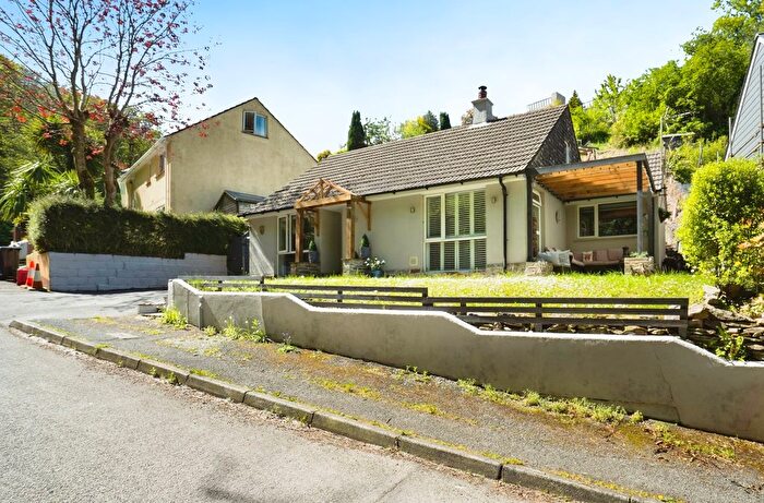 2 Bedroom Bungalow For Sale In Keveral Gardens, Seaton, Cornwall, PL11