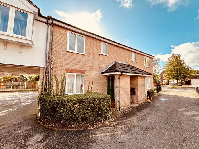 Studio To Rent In Avignon Close, Colchester, CO2