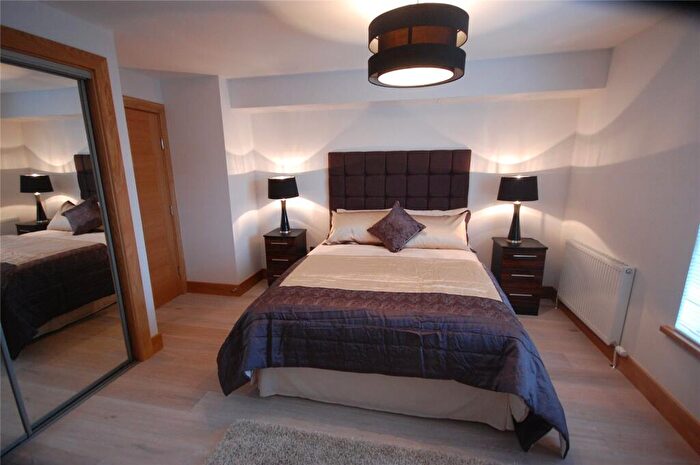 2 Bedroom Flat To Rent In Beaconsfield Mews, West End, Aberdeen, AB15