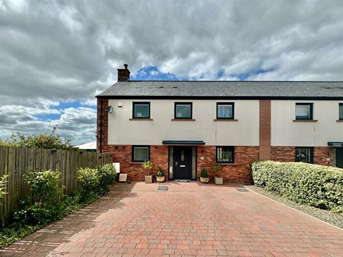 3 Bedroom House For Sale In How Mill, Brampton, CA8