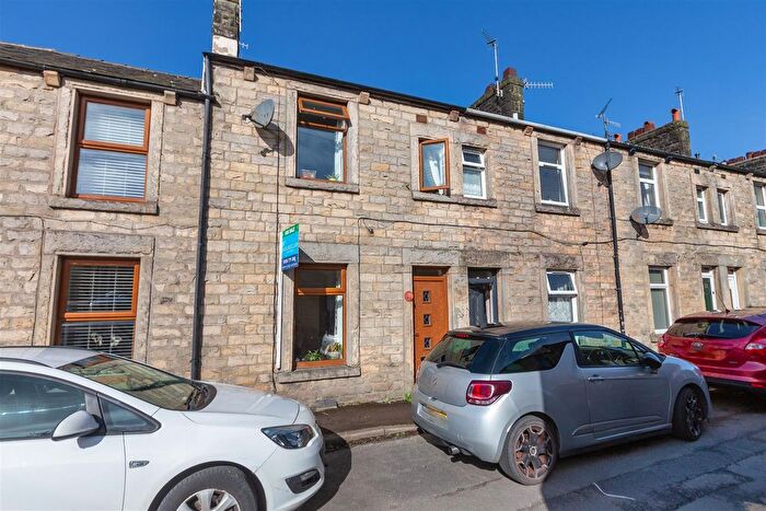 2 Bedroom Property For Sale In Chapel Street, Galgate, Lancaster, LA2